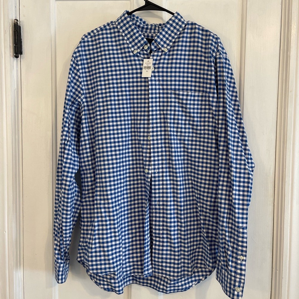 GAP Long-Sleeve Button Down Shirt, New